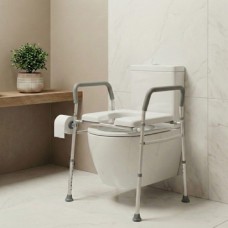 Насадка на унитаз с поручнями Mega705